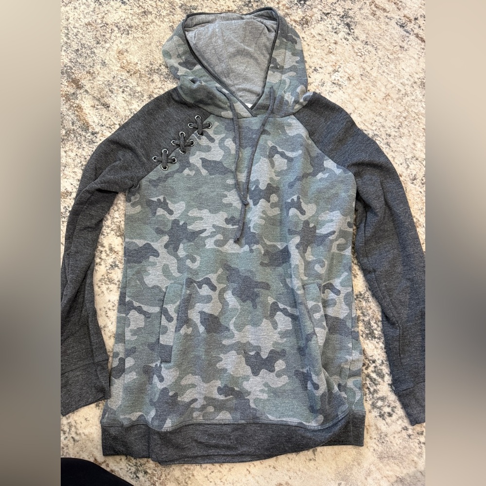 Maurices Gray and Green Camo Hoodie
